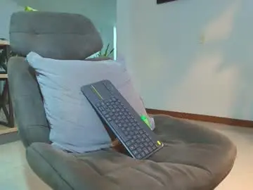 Chaturbate Adult Webcam of andrew_west_