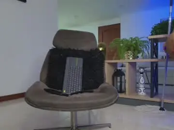 Chaturbate Adult Video Chat of andrew_west_