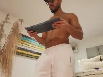 Chaturbate Adult Video Chat of andrew_west_