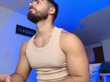 Chaturbate Live Porn of andrew_west_