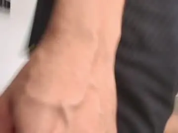 Chaturbate Live Porn of andrew_west_