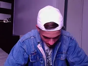 Chaturbate Best live sex cam show of brandontatex