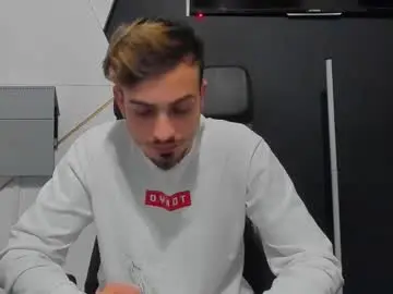 Chaturbate Free Live Porn of brandontatex