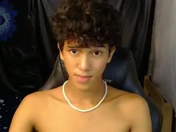 Chaturbate Best live sex cam show of ken_bigcockxx