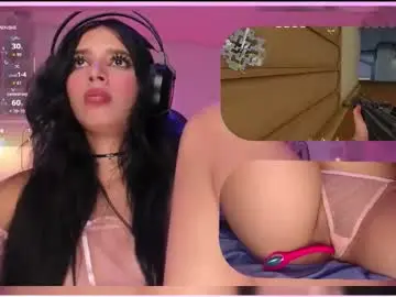 Chaturbate Live Sex Cam of sweetie_cloe