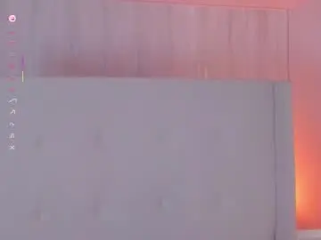 Chaturbate Nude Webcam of valeriah_