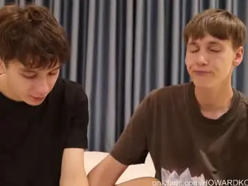 Chaturbate Free Live Porn of howardkottam