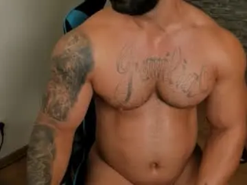 Chaturbate Live Sex Cam of jaxonhunk