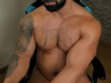 Chaturbate Live Sex Cam of jaxonhunk