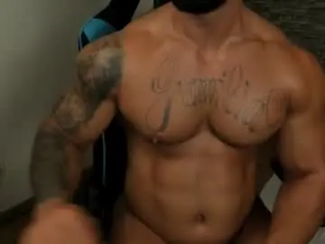 Chaturbate Live Sex Cam of jaxonhunk