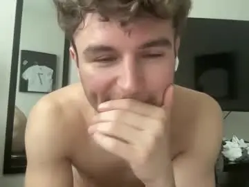 Chaturbate Live Sex Cam of ryan287747