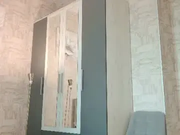 Chaturbate Live Sex Cam of sleepyrue