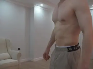 Chaturbate Live Porn of tommyjoyer