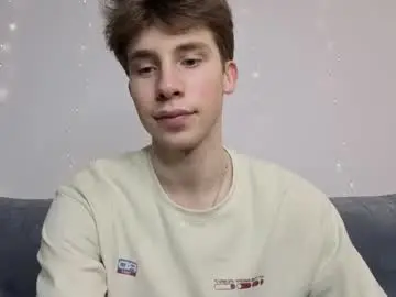 Chaturbate Live Porn of cute_brian