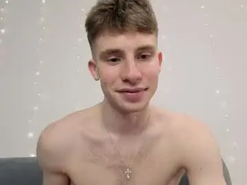Chaturbate Best live sex cam show of cute_brian