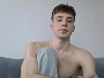 Chaturbate Free Live Porn of cute_brian
