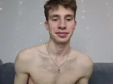 Chaturbate Best live sex cam show of cute_brian