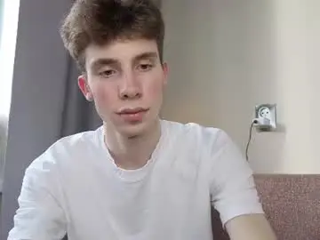 Chaturbate Free Live Porn of cute_brian