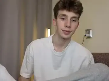 Chaturbate Watch Live Sex Cams of cute_brian
