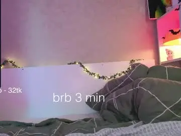 Chaturbate Sex Chat of elusive_mia