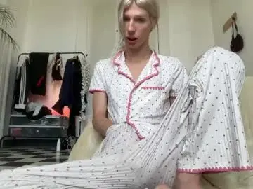 Chaturbate Adult Video Chat of hung_angel_xxl