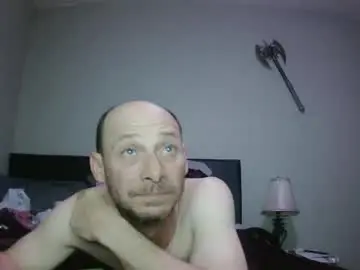 Chaturbate Nude Webcam of tat2dguy42