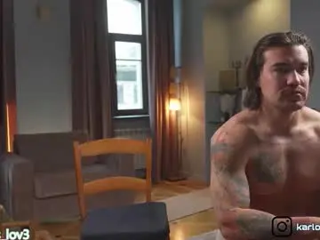 Chaturbate Live Sex Cam of karlos_murphy