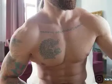 Chaturbate Live Sex Cam of karlos_murphy