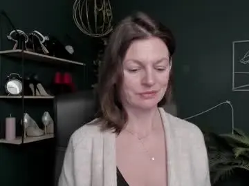 Chaturbate Free Porn Cam of vivian_dream