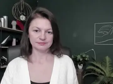 Chaturbate Live Sex Cam of vivian_dream