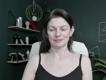 Chaturbate Adult Video Chat of vivian_dream