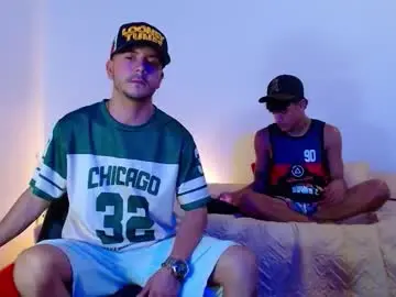 Chaturbate Live Sex Cam of dominic_hanks