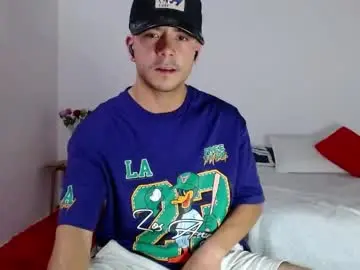 Chaturbate Best live sex cam show of dominic_hanks