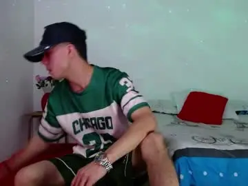 Chaturbate Adult Webcam of dominic_hanks