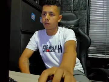 Chaturbate Live Porn of g_lincoln