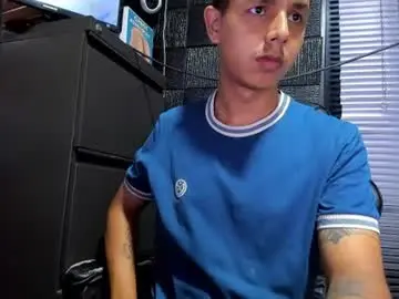 Chaturbate Best live sex cam show of g_lincoln