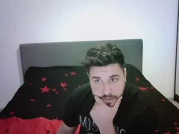 Chaturbate Watch Live Sex Cams of gianiboy99