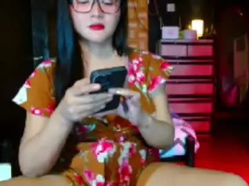 Chaturbate Live Porn of hugecumbarbie
