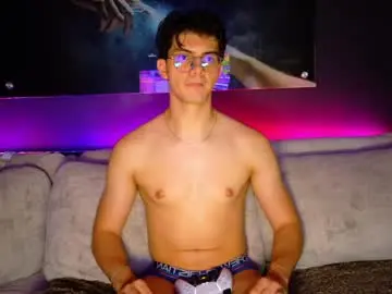 Chaturbate Private Sex Chat of maisonbastian