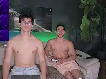 Chaturbate Best live sex cam show of maisonbastian