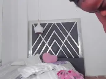 Chaturbate Live Porn of ririblonde