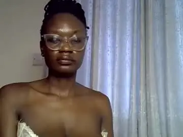 Chaturbate Nude Webcam of sexy_melanin8