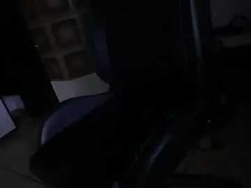 Chaturbate Free Porn Cam of soulsurfer1985