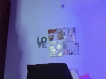 Chaturbate Free Porn Cam of ariela_dalton