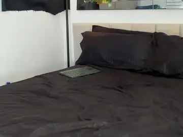 Chaturbate Adult Video Chat of damian_queen