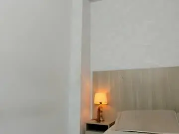 Chaturbate Adult Webcam of esmeralda_salazar