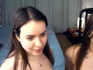 Chaturbate Live Sex Cam of lenoimacyt