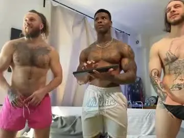 Chaturbate Live Porn of rusbigpaul