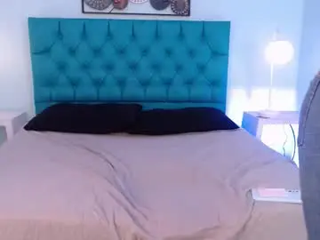 Chaturbate Nude Webcam of vanelopeee_