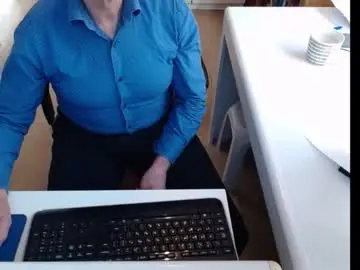 Chaturbate Live Sex Cam of dutchpornking2